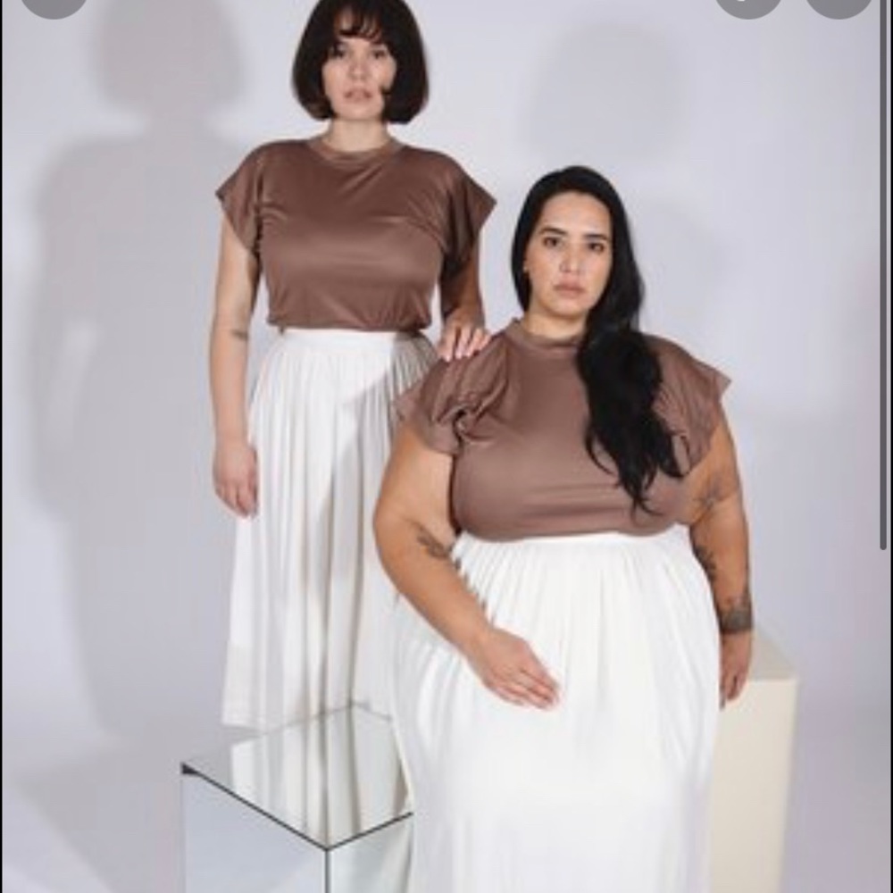Revelle Collection Agnes top